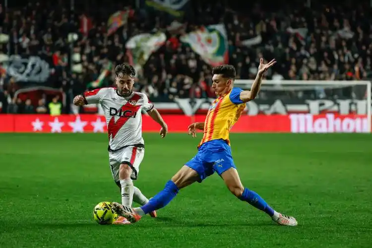 阿根廷甲级联赛：博卡青年 VS 河床